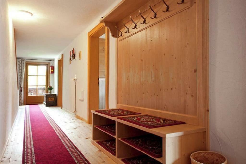 Haus Waldhof Apartment Brixen im Thale Exterior photo